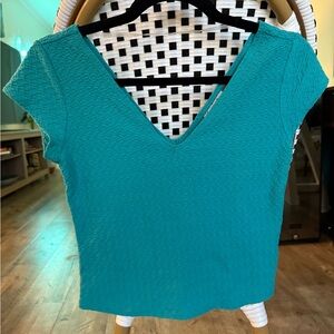 Vintage Y2K Kohl’s SO Teal Deep V-Neck Women's Crop Short Sleeve Top Size Medium